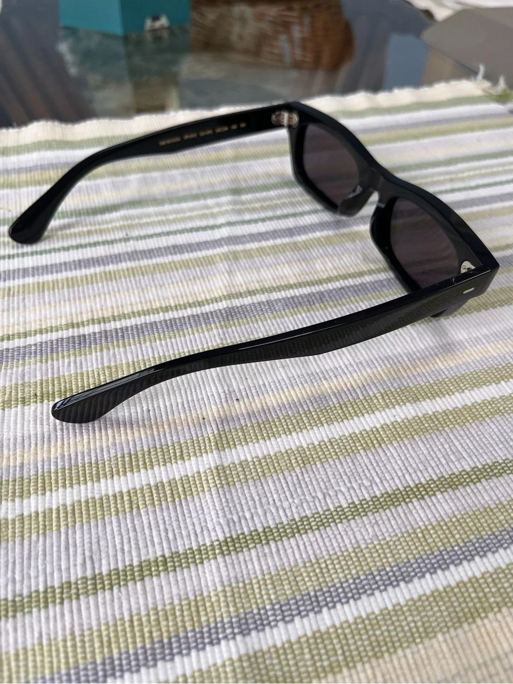 Oliver Peoples Davri Sunglasses Black Rectangular Unisex